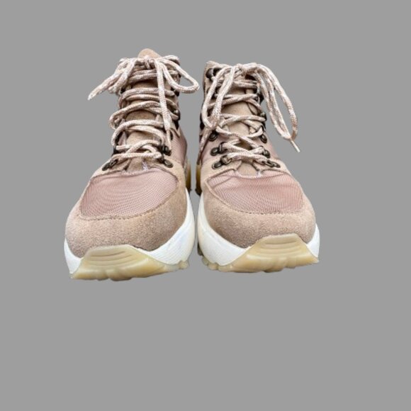 Steve Madden Stampede Sneaker Boots Size 7 Tan Cream Chunky - Picture 2 of 14